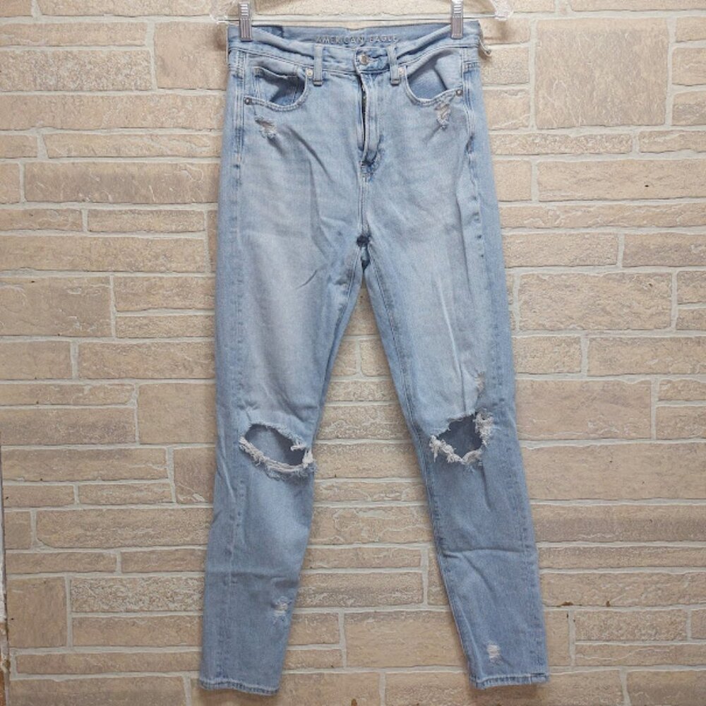 American Eagle Distressed Skinny Jeans Light Wash Size 2 Long